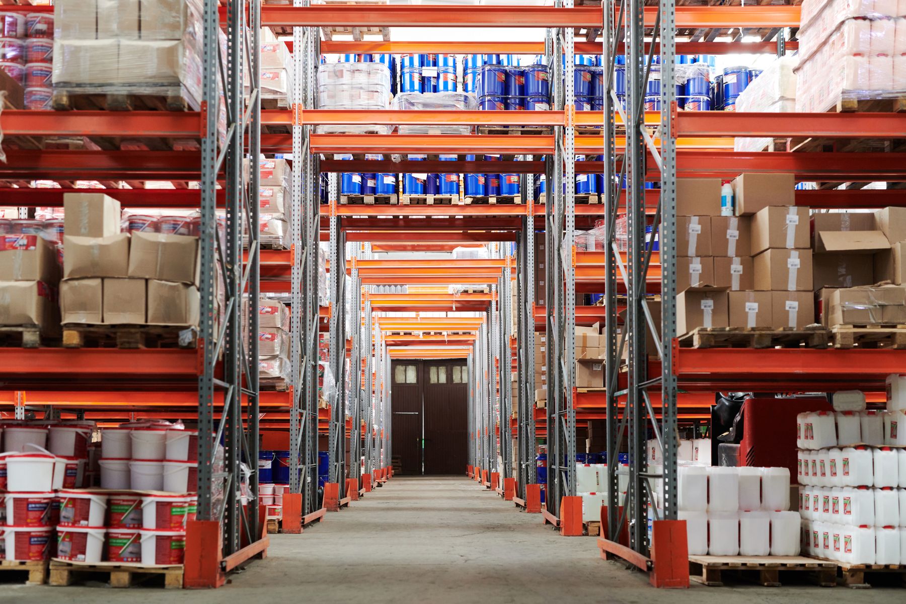 Organized industrial warehouse inventory